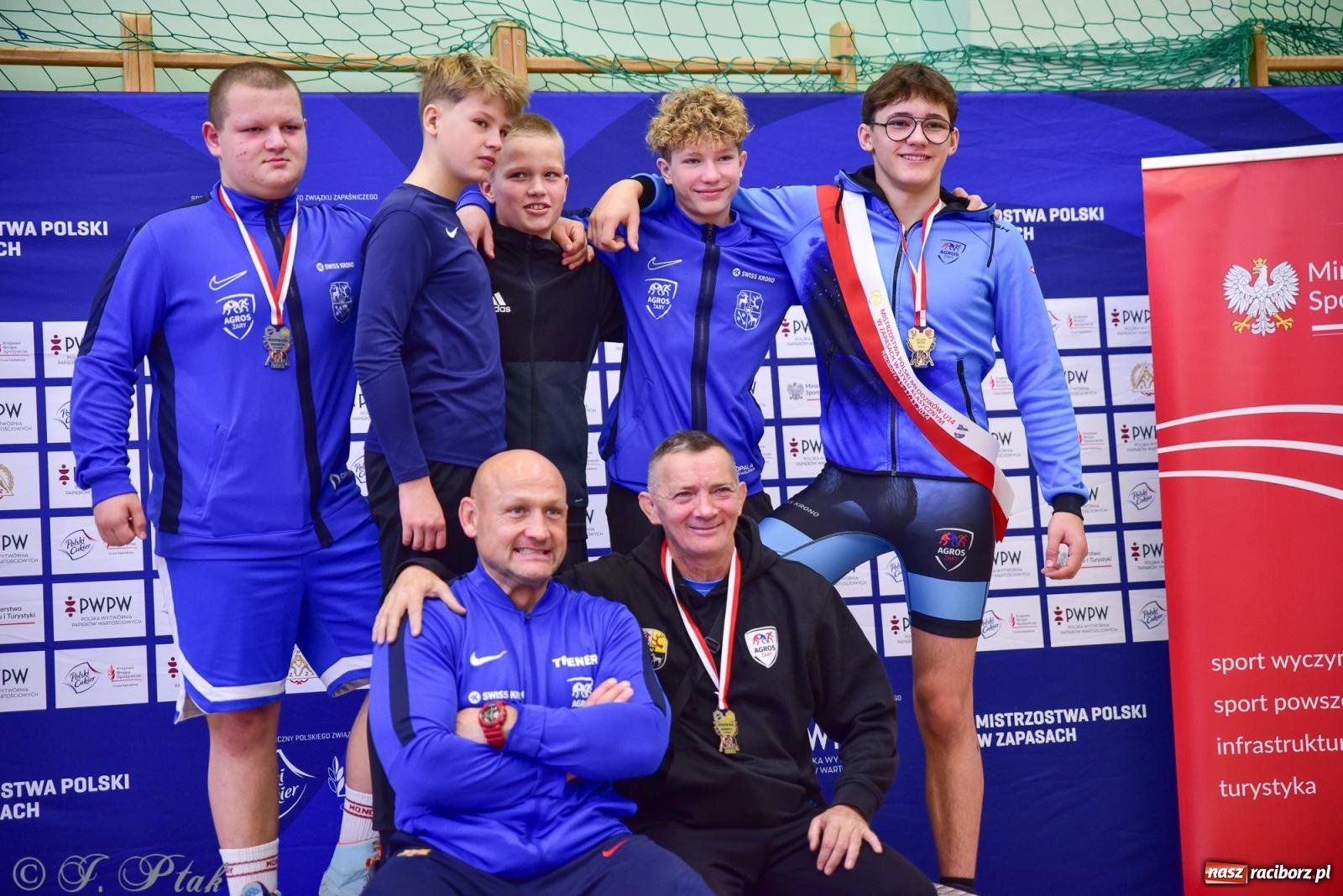 Zdjęcie w galerii na portalu naszraciborz.pl: Z dwoma medalami unici kończą mistrzostwa Polski U-14 wiadomości z regionu