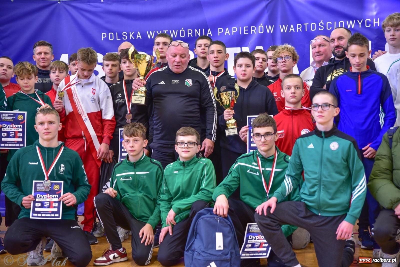 Zdjęcie w galerii na portalu naszraciborz.pl: Z dwoma medalami unici kończą mistrzostwa Polski U-14 wiadomości z regionu