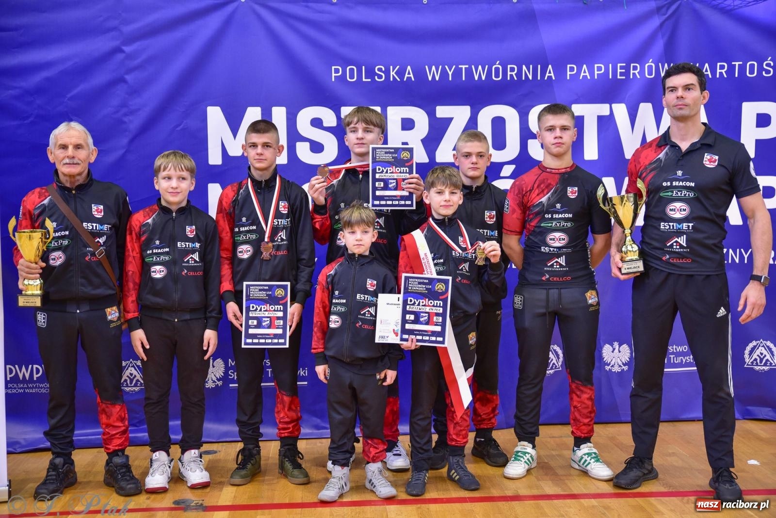 Zdjęcie w galerii na portalu naszraciborz.pl: Z dwoma medalami unici kończą mistrzostwa Polski U-14 wiadomości z regionu