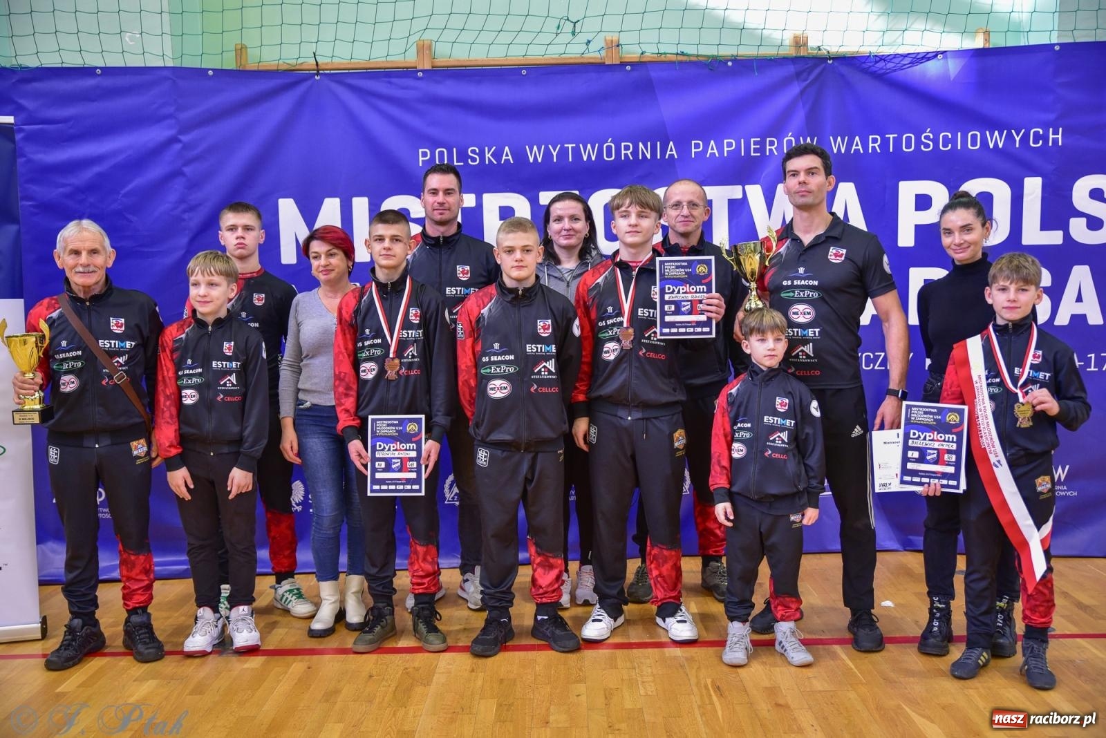 Zdjęcie w galerii na portalu naszraciborz.pl: Z dwoma medalami unici kończą mistrzostwa Polski U-14 wiadomości z regionu