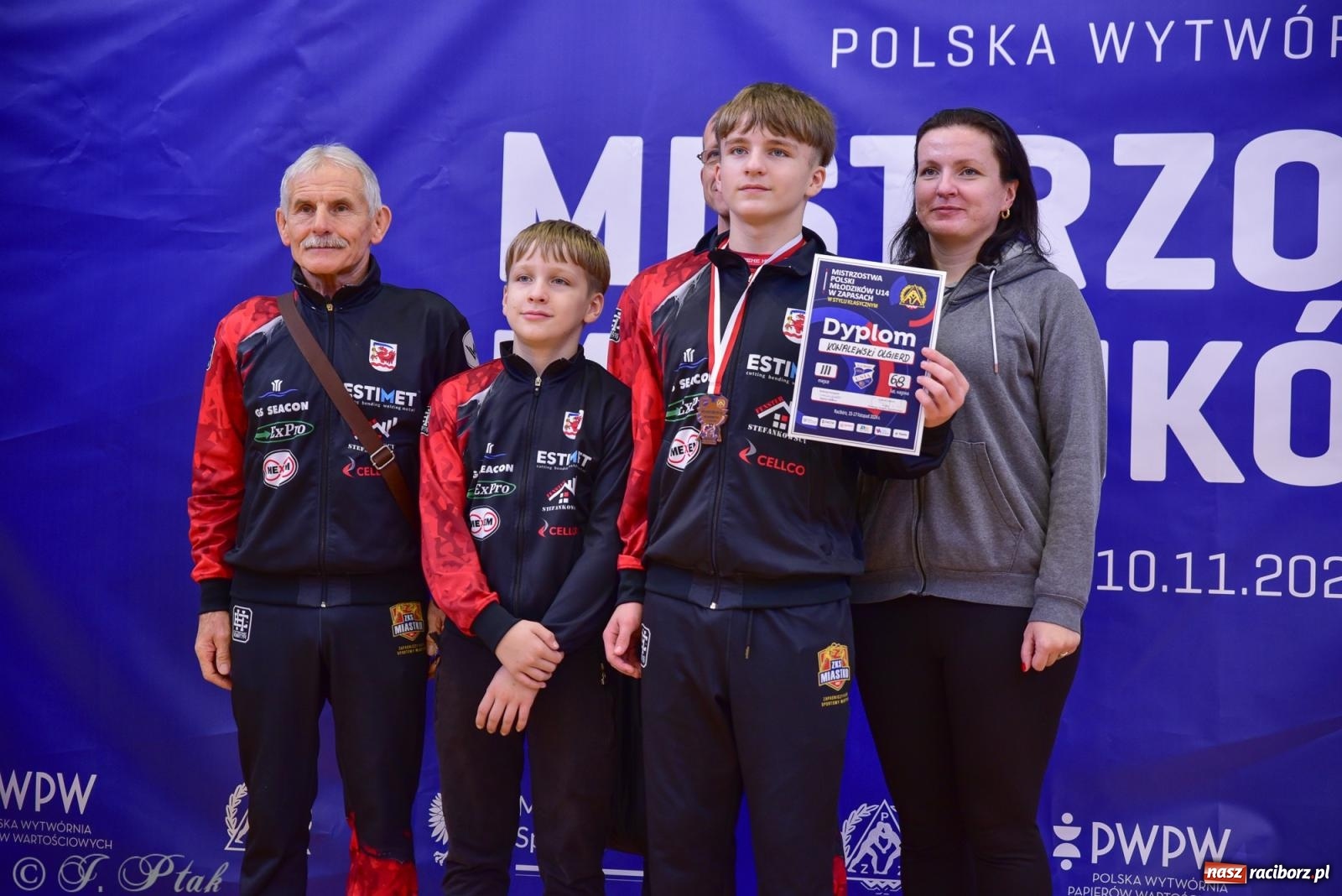 Zdjęcie w galerii na portalu naszraciborz.pl: Z dwoma medalami unici kończą mistrzostwa Polski U-14 wiadomości z regionu