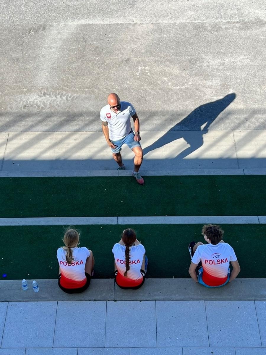 Zdjęcie w galerii na portalu naszraciborz.pl: Młodzi wioślarze z Raciborza na mistrzostwach świata w Sarasocie na Florydzie wiadomości z regionu