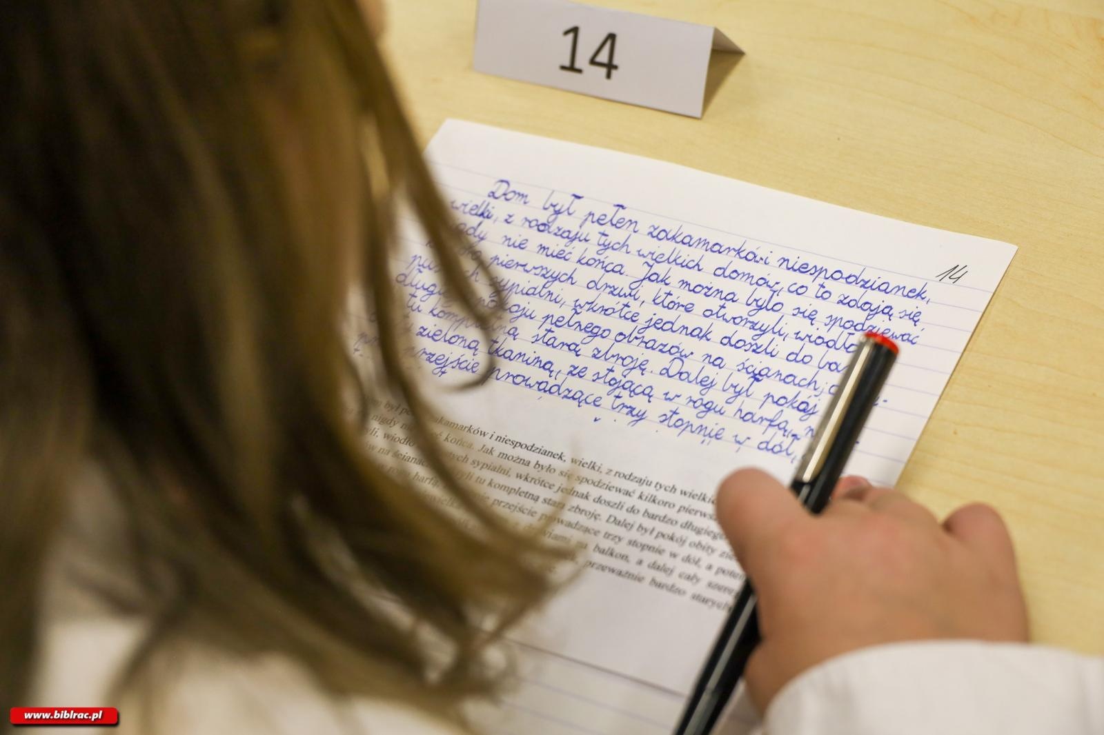 Zdjęcie w galerii na portalu naszraciborz.pl: Zostań Mistrzem Kaligrafii. Relacja z konkursu wiadomości z regionu