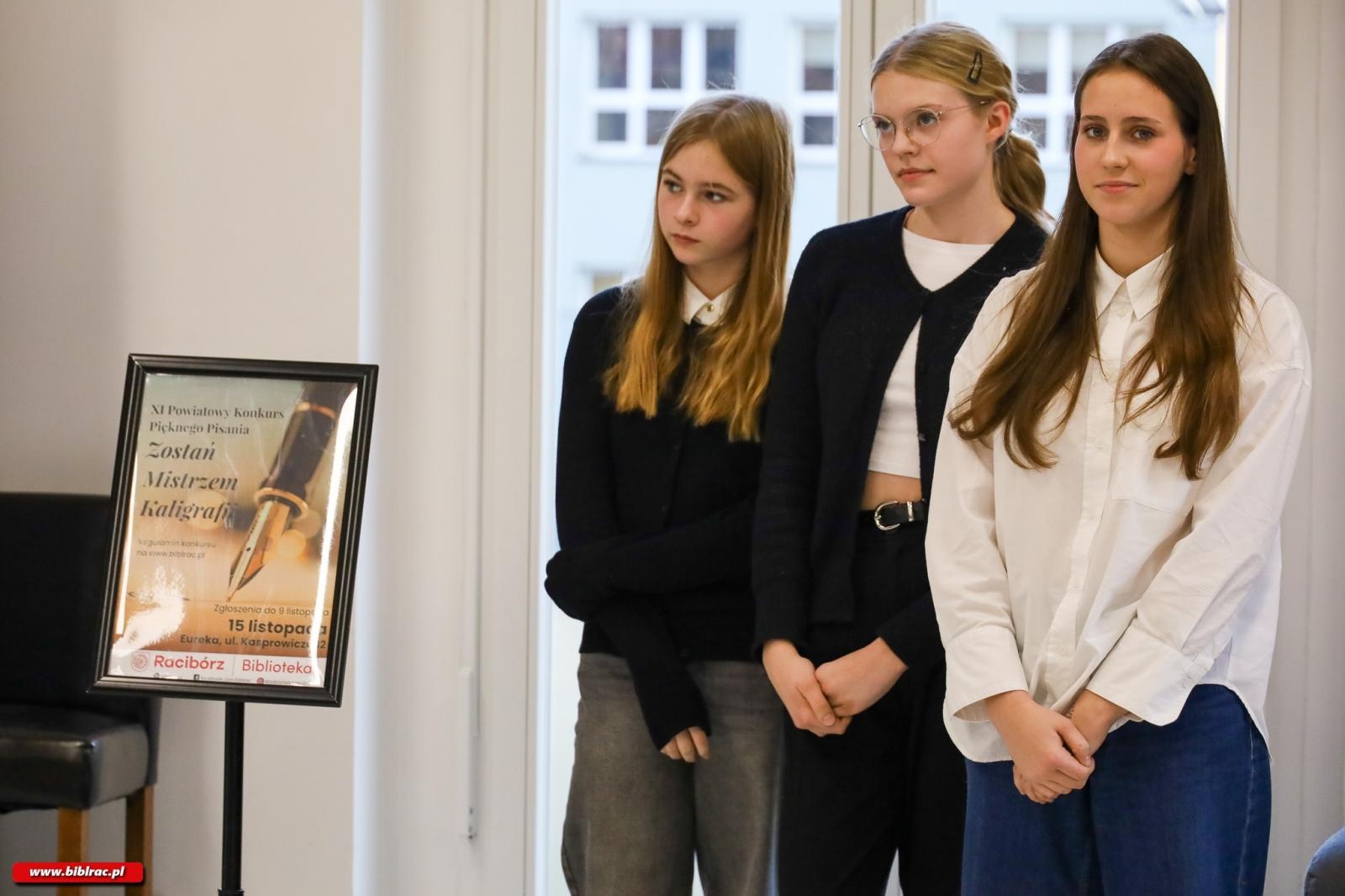 Zdjęcie w galerii na portalu naszraciborz.pl: Zostań Mistrzem Kaligrafii. Relacja z konkursu wiadomości z regionu