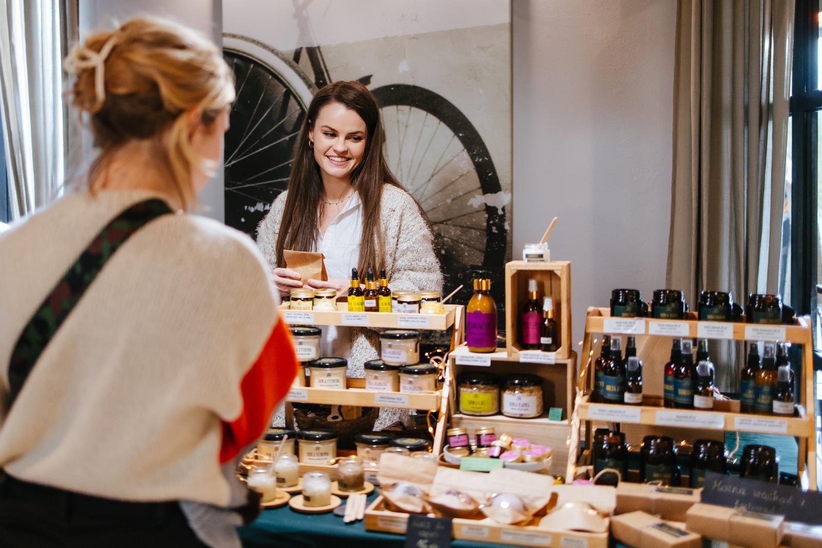 Zdjęcie w galerii na portalu naszraciborz.pl: Kiermasz Prezentów Wyjątkowych 2024 wiadomości z regionu