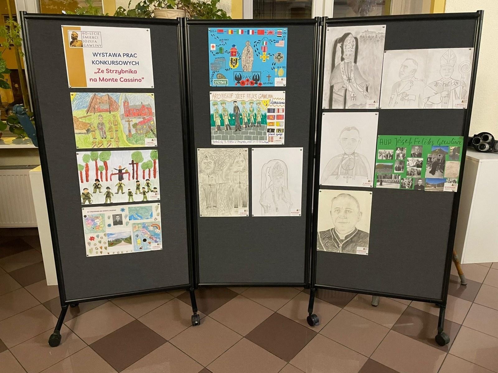 Zdjęcie w galerii na portalu naszraciborz.pl: Obchody 60. rocznicy śmierci abp. gen. dyw. Józefa Gawliny zwieńczone premierą filmu dokumentalnego [WIDEO] wiadomości z regionu