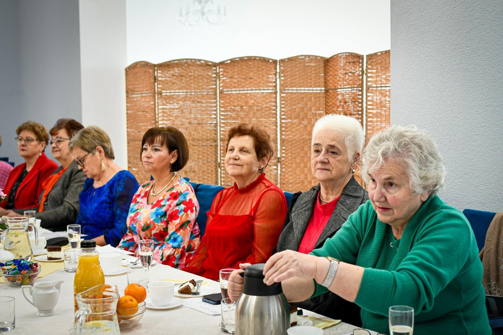 Zdjęcie w galerii na portalu naszraciborz.pl: Dzień Seniora w Restauracji Raciborska wiadomości z regionu