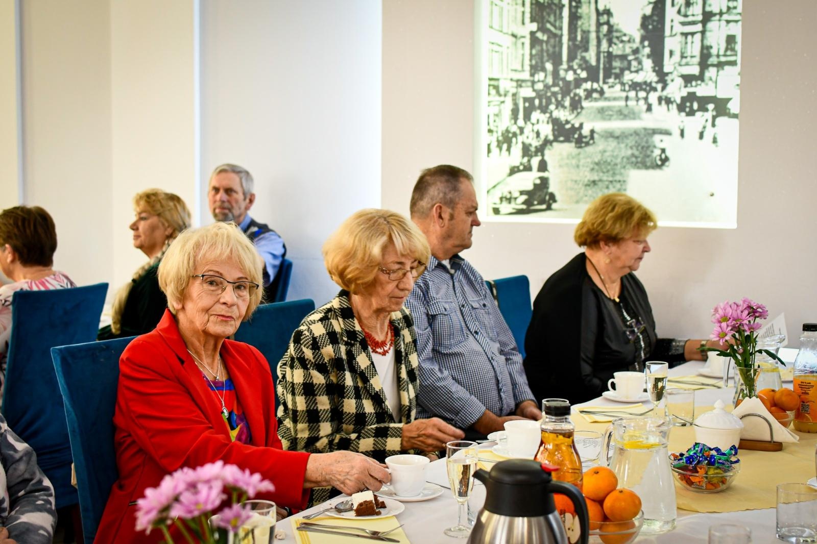 Zdjęcie w galerii na portalu naszraciborz.pl: Dzień Seniora w Restauracji Raciborska wiadomości z regionu