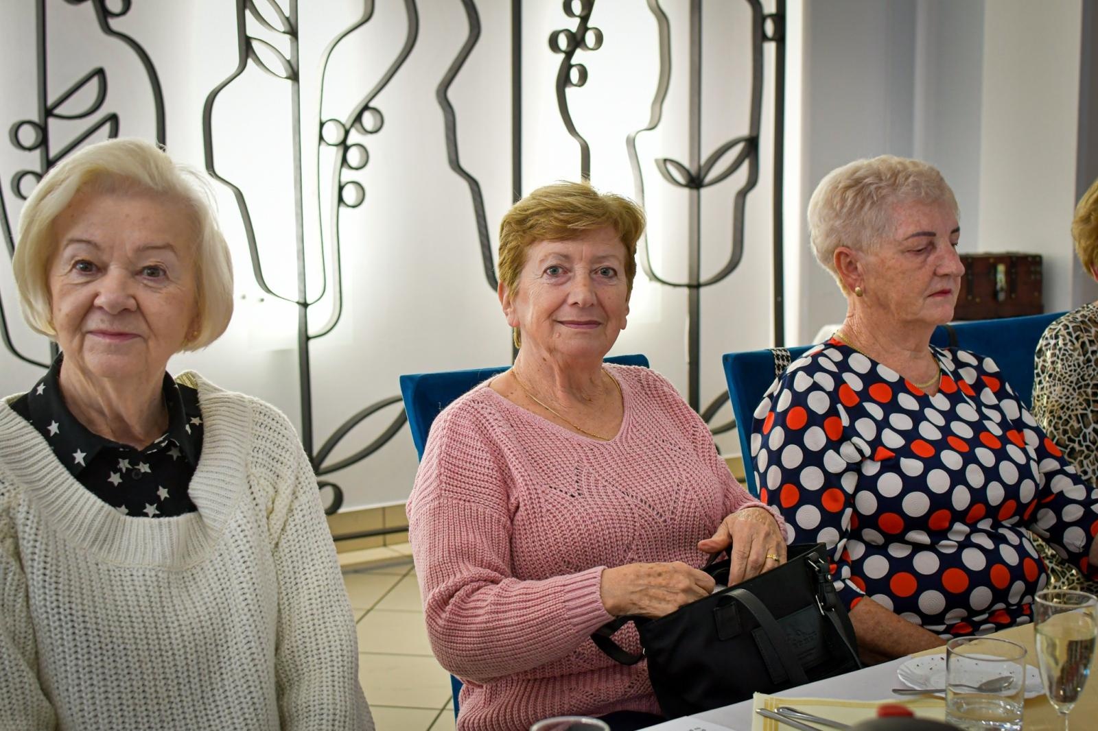 Zdjęcie w galerii na portalu naszraciborz.pl: Dzień Seniora w Restauracji Raciborska wiadomości z regionu