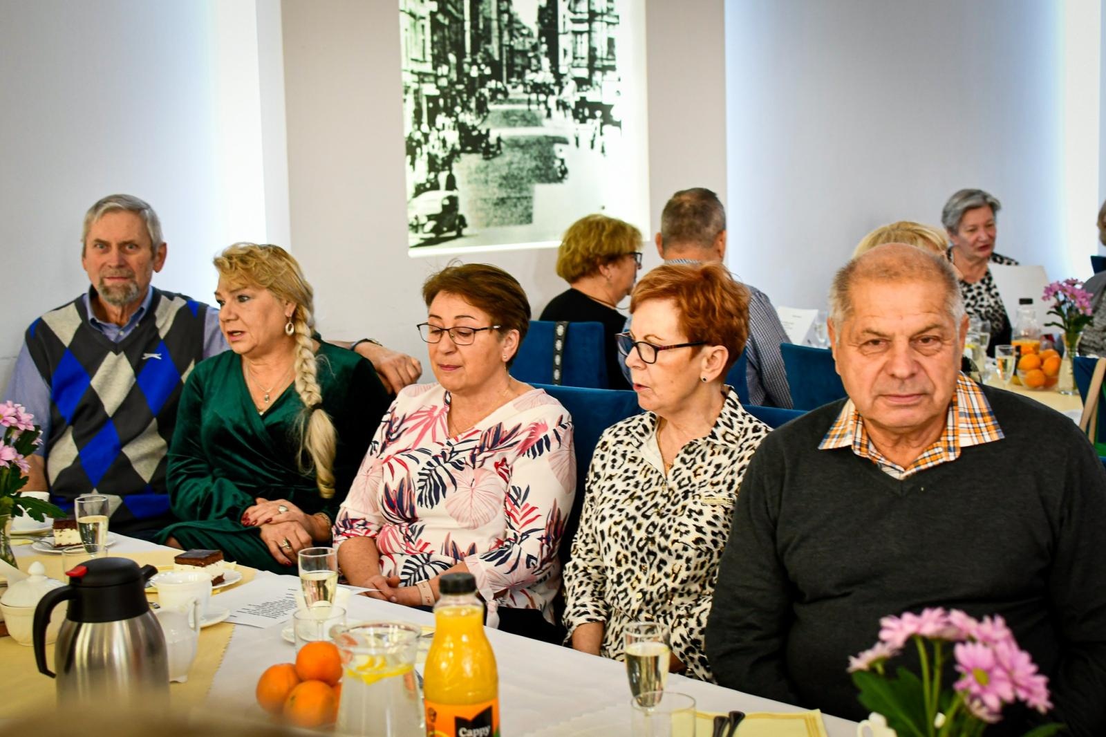 Zdjęcie w galerii na portalu naszraciborz.pl: Dzień Seniora w Restauracji Raciborska wiadomości z regionu