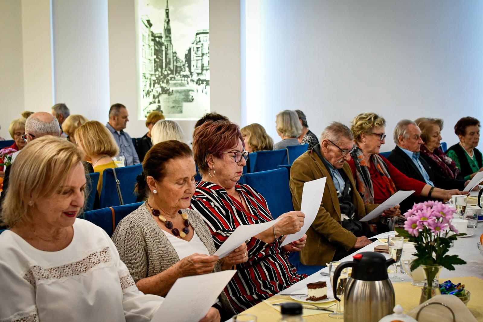 Zdjęcie w galerii na portalu naszraciborz.pl: Dzień Seniora w Restauracji Raciborska wiadomości z regionu