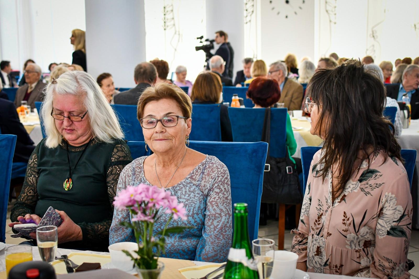Zdjęcie w galerii na portalu naszraciborz.pl: Dzień Seniora w Restauracji Raciborska wiadomości z regionu