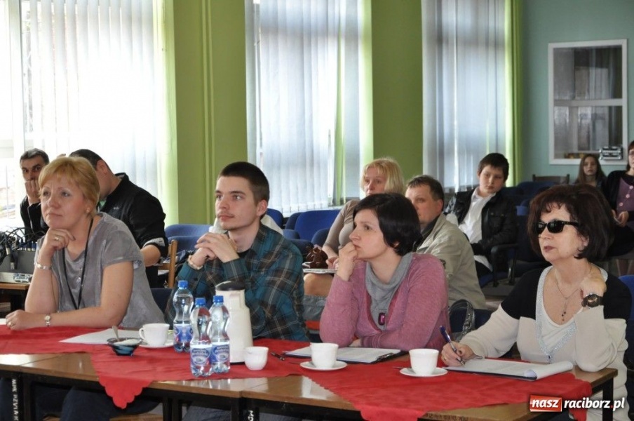 Zdjęcie w galerii na portalu naszraciborz.pl: Artystów w powiecie nie brakuje wiadomości z regionu