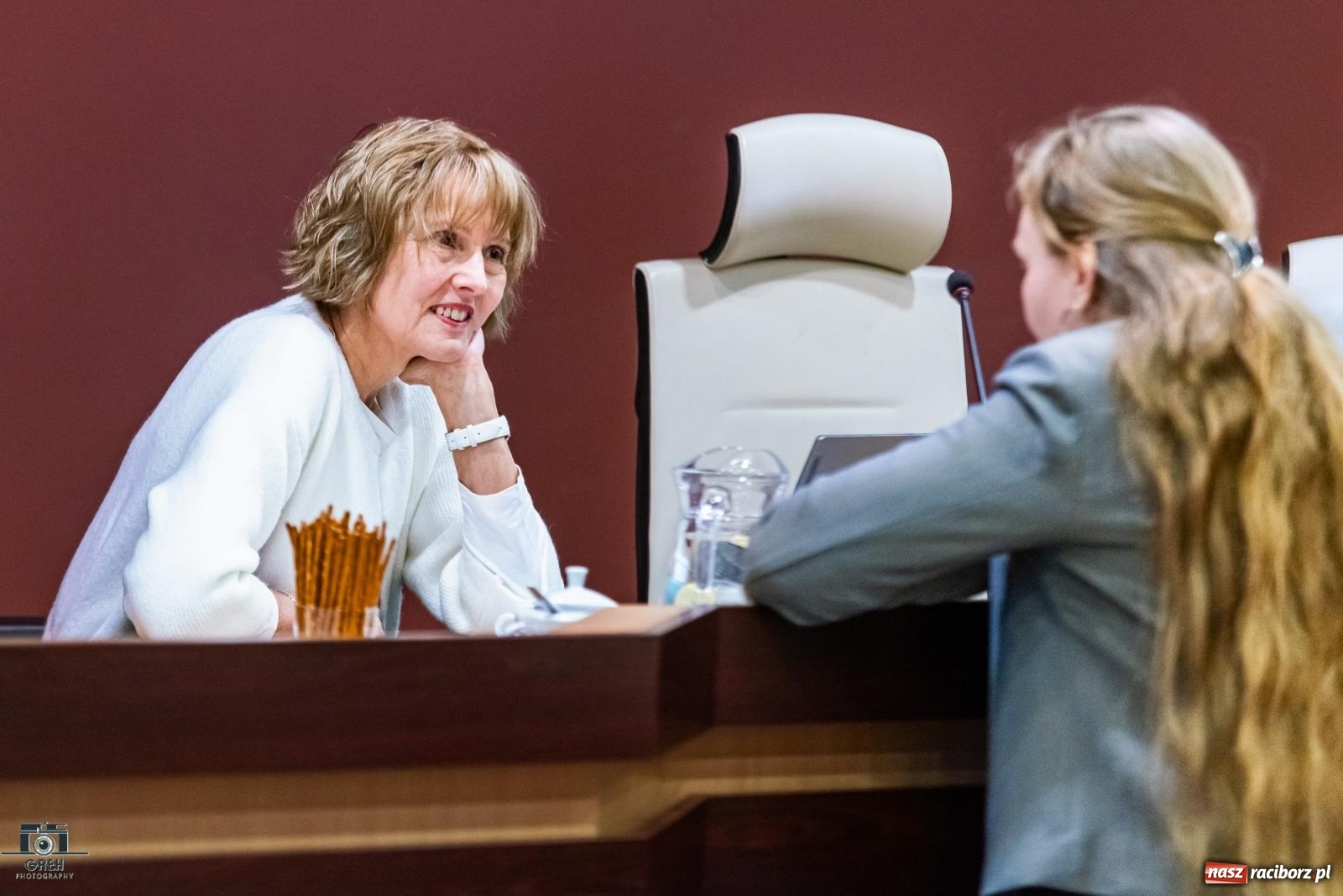 Zdjęcie w galerii na portalu naszraciborz.pl: Czytelników przybywa, imprez dużo, ale pensje stoją w miejscu wiadomości z regionu