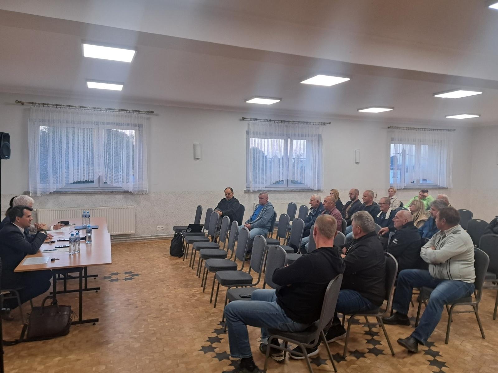 Zdjęcie w galerii na portalu naszraciborz.pl: Prezydent dziękuje mieszkańcom za obecność na spotkaniach dzielnicowych wiadomości z regionu