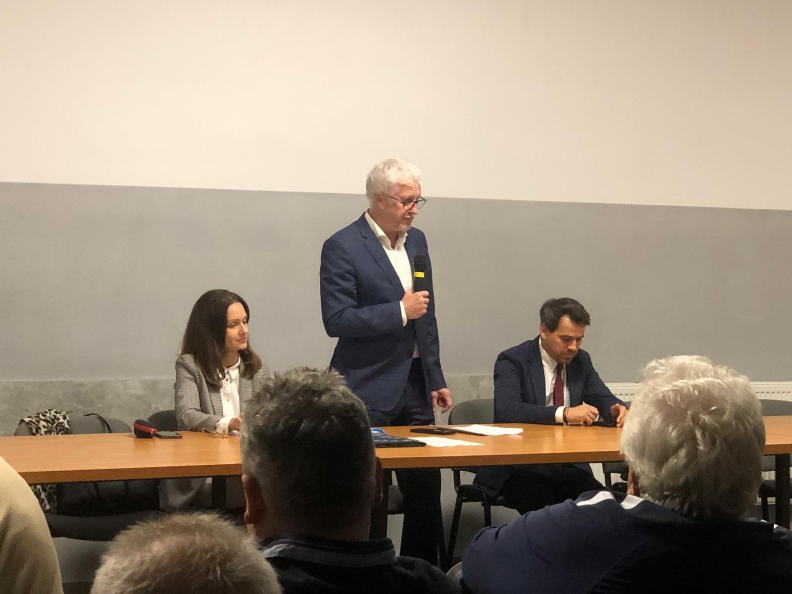 Zdjęcie w galerii na portalu naszraciborz.pl: Prezydent dziękuje mieszkańcom za obecność na spotkaniach dzielnicowych wiadomości z regionu