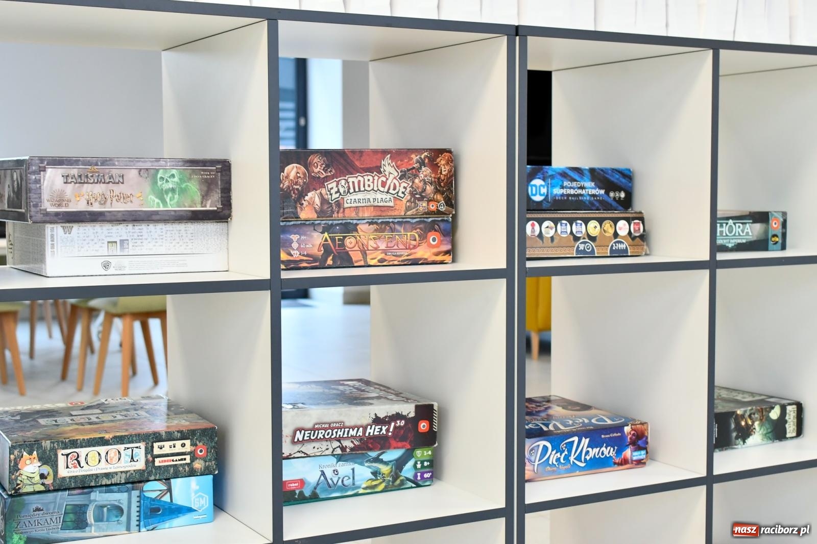 Zdjęcie w galerii na portalu naszraciborz.pl: Na nowym dworcu PKP otwarto Stację Młodych wiadomości z regionu