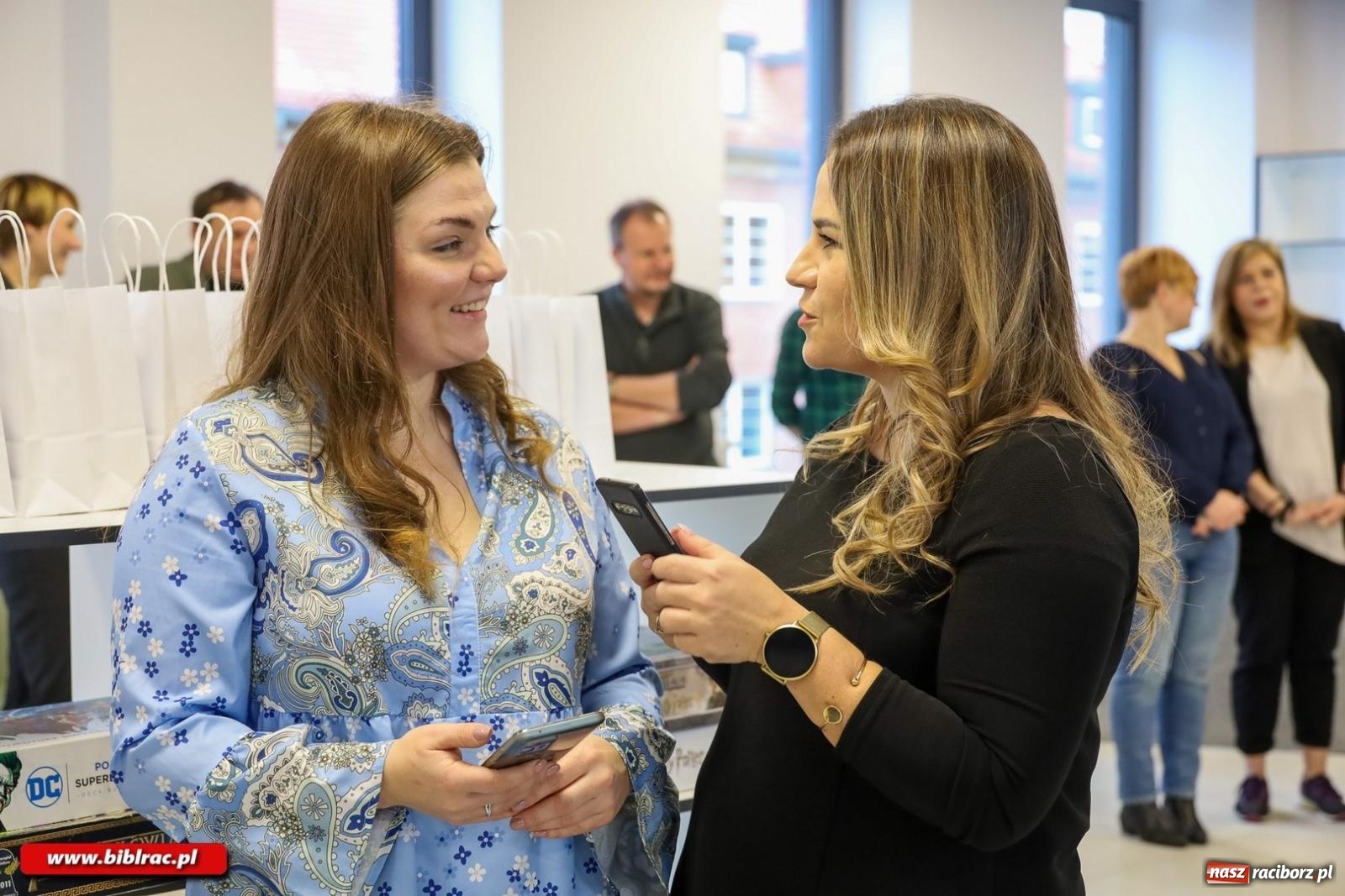 Zdjęcie w galerii na portalu naszraciborz.pl: Na nowym dworcu PKP otwarto Stację Młodych wiadomości z regionu