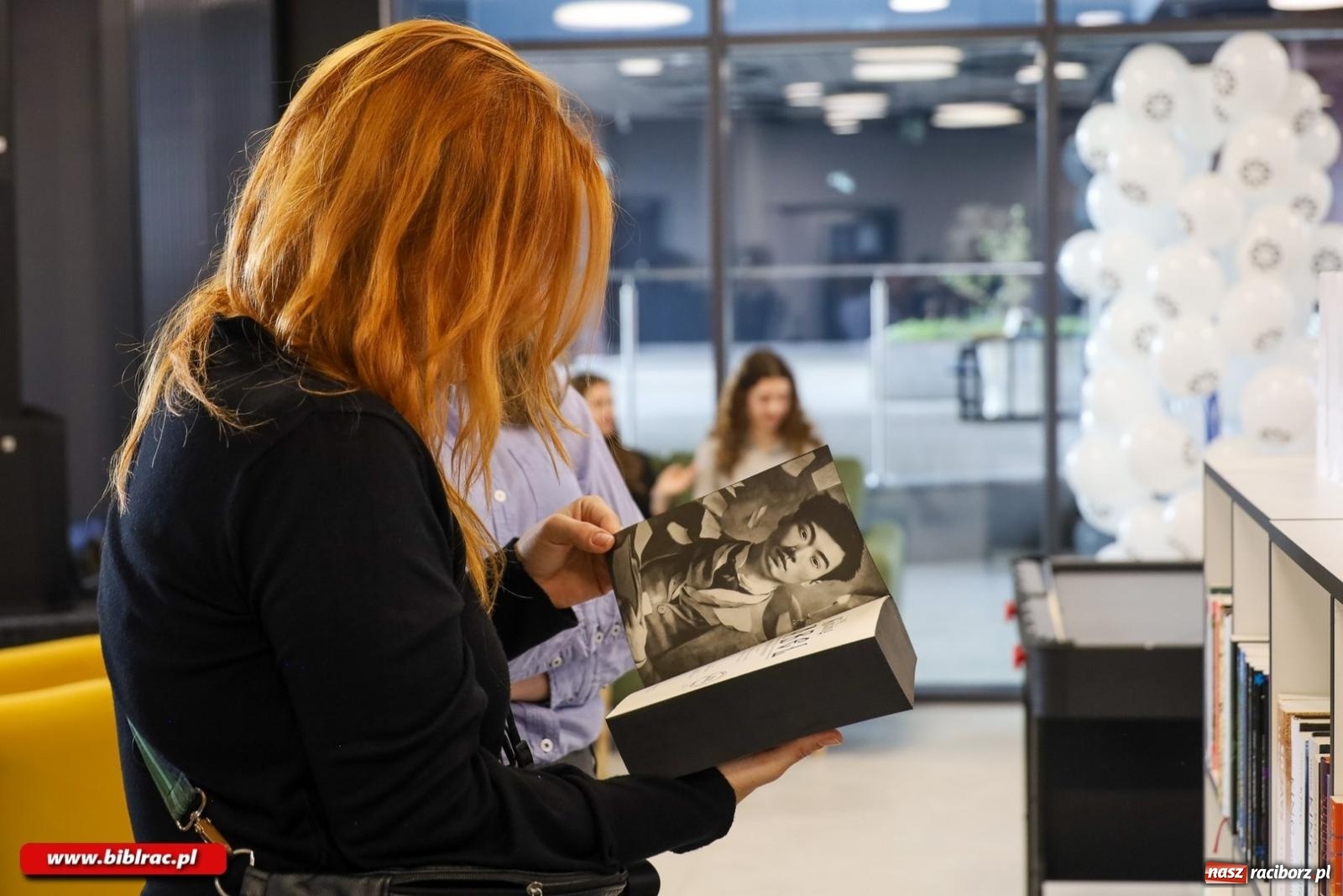 Zdjęcie w galerii na portalu naszraciborz.pl: Na nowym dworcu PKP otwarto Stację Młodych wiadomości z regionu