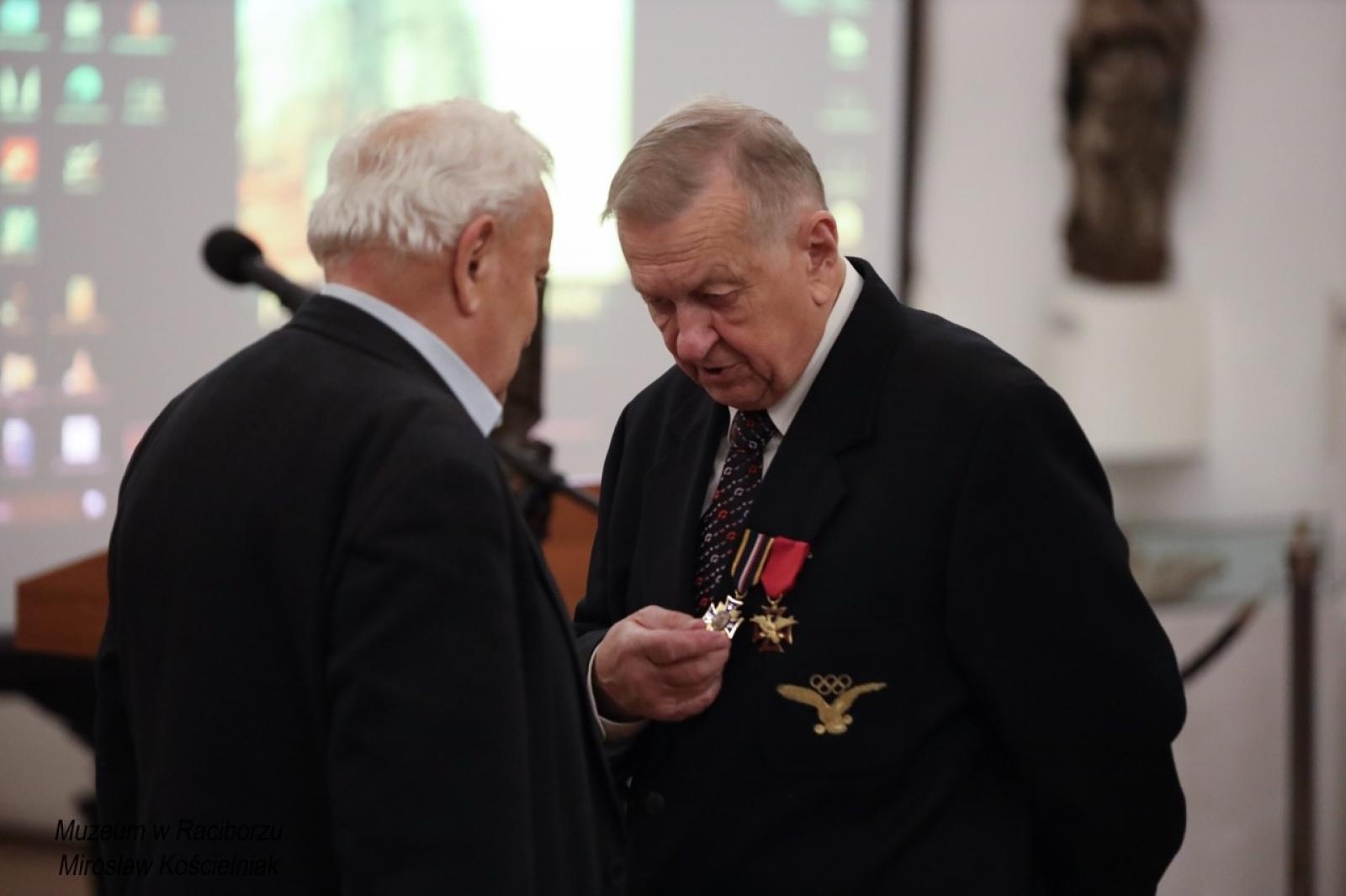 Zdjęcie w galerii na portalu naszraciborz.pl: Wieczór historyczny Pamięć i wdzięczność w raciborskim muzeum wiadomości z regionu
