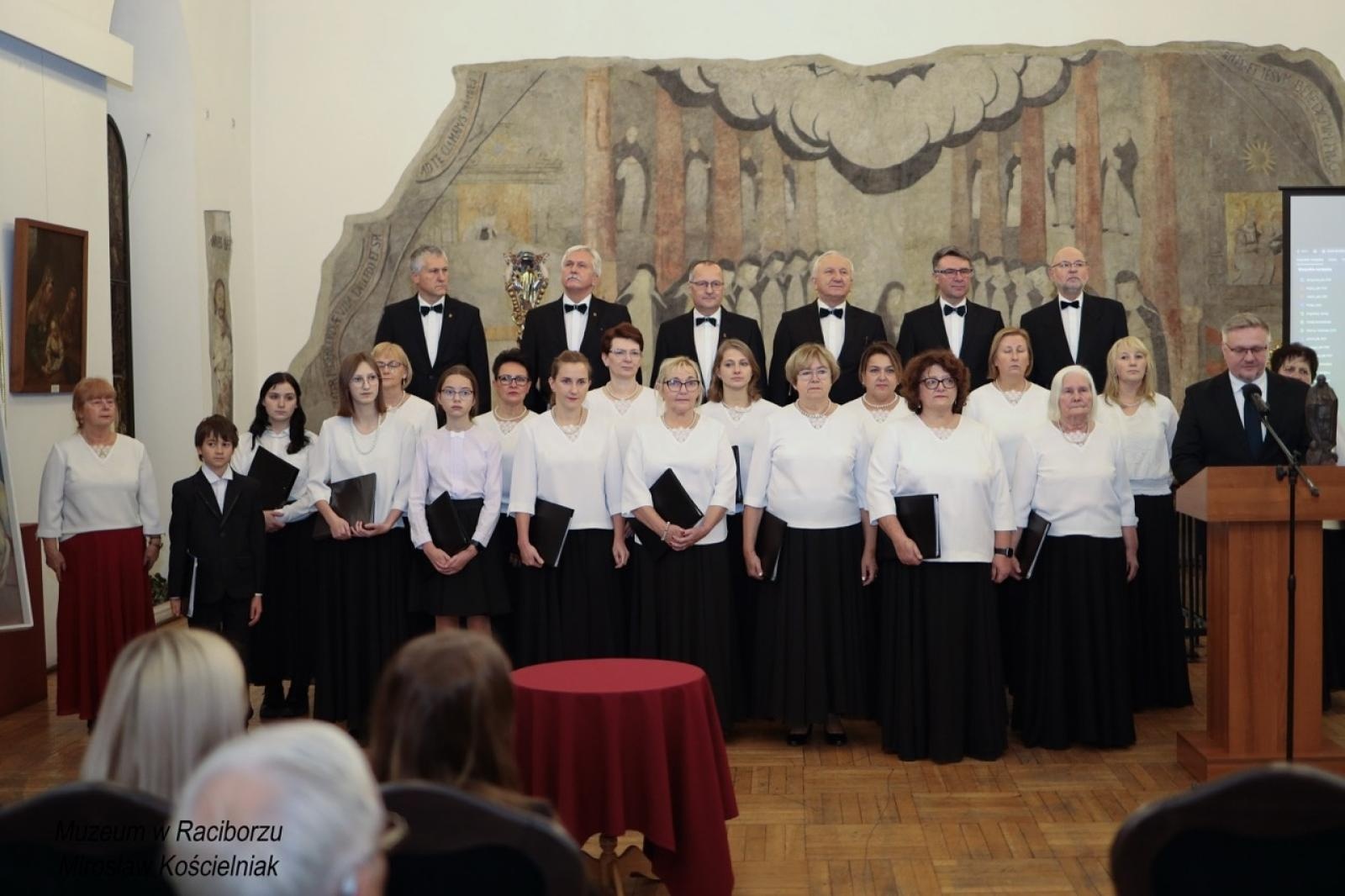 Zdjęcie w galerii na portalu naszraciborz.pl: Wieczór historyczny Pamięć i wdzięczność w raciborskim muzeum wiadomości z regionu