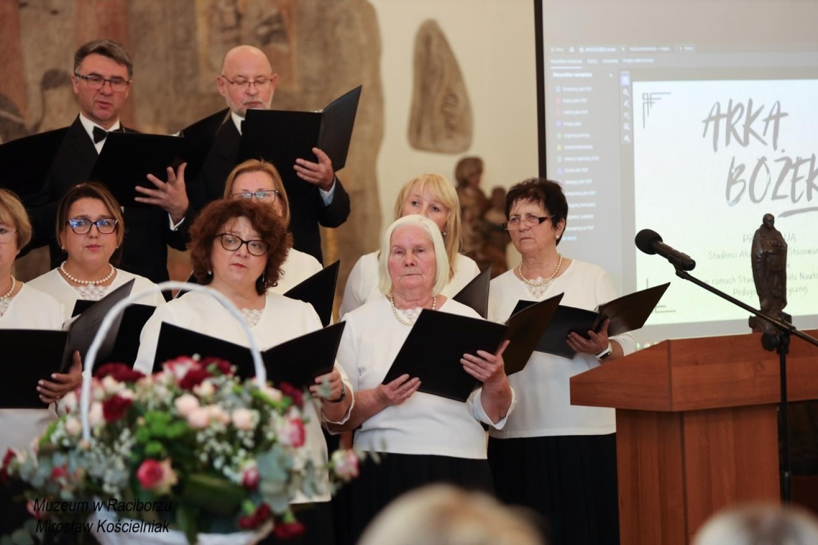 Zdjęcie w galerii na portalu naszraciborz.pl: Wieczór historyczny Pamięć i wdzięczność w raciborskim muzeum wiadomości z regionu