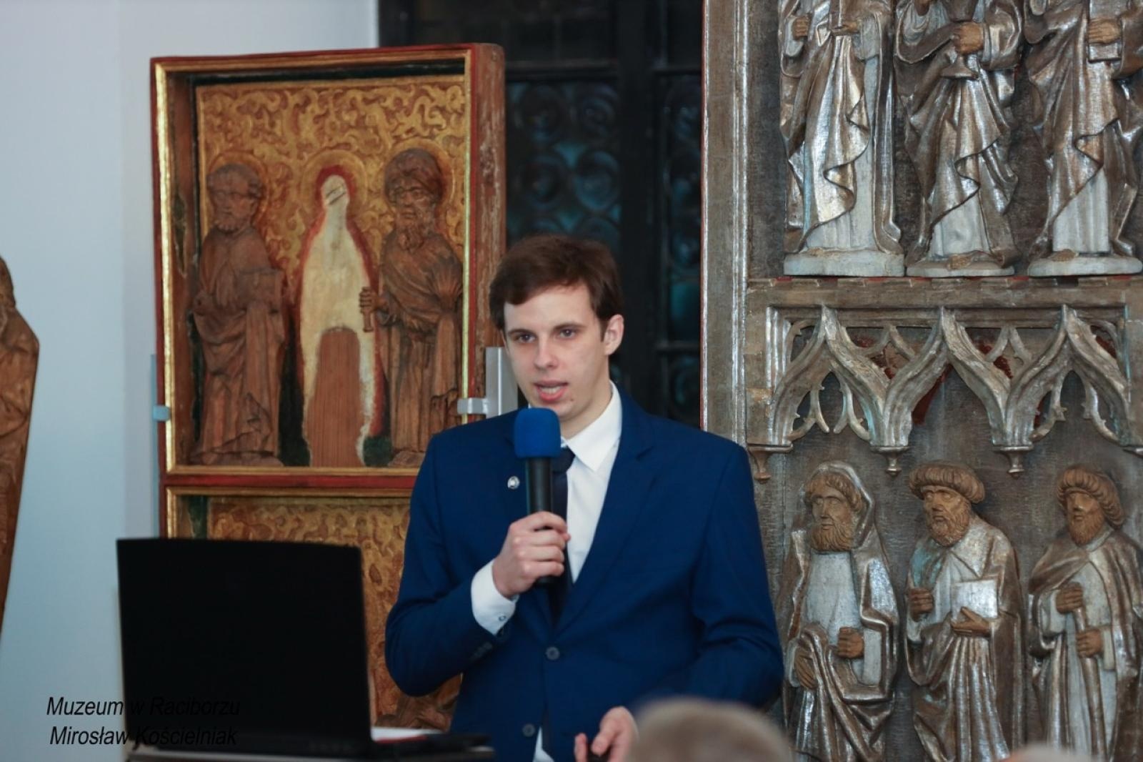 Zdjęcie w galerii na portalu naszraciborz.pl: Wieczór historyczny Pamięć i wdzięczność w raciborskim muzeum wiadomości z regionu