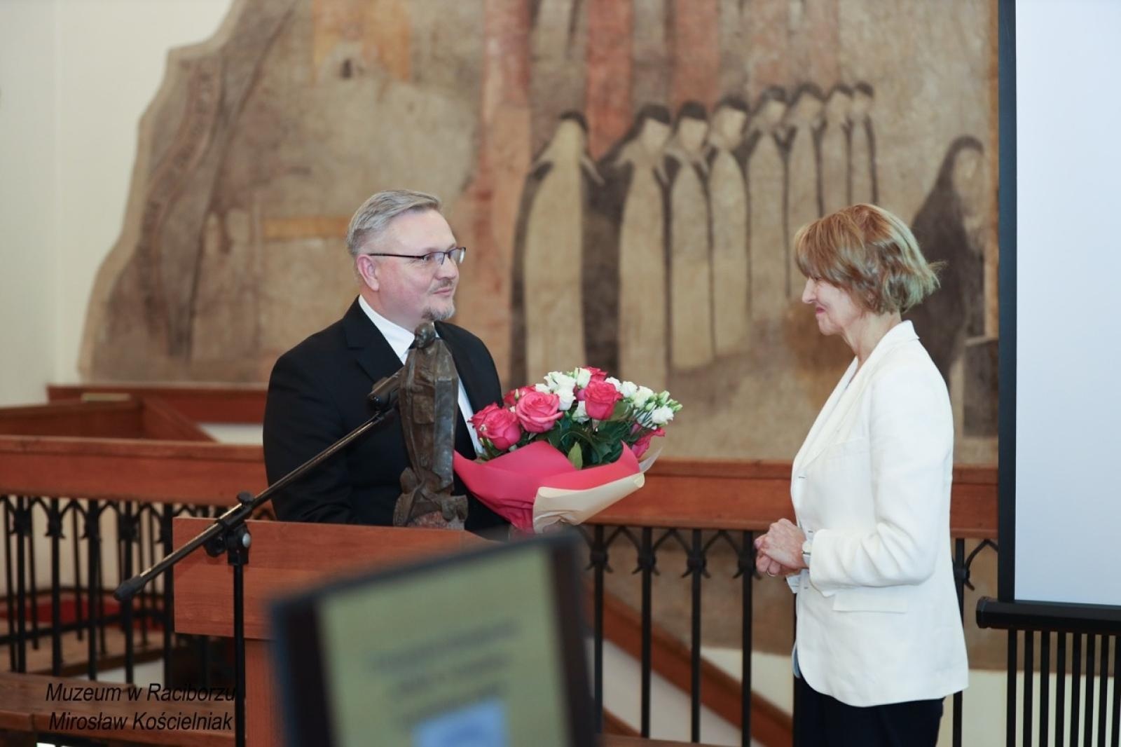 Zdjęcie w galerii na portalu naszraciborz.pl: Wieczór historyczny Pamięć i wdzięczność w raciborskim muzeum wiadomości z regionu