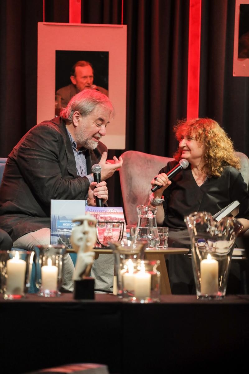 Zdjęcie w galerii na portalu naszraciborz.pl: 40 numerów Almanachu Prowincjonalnego wiadomości z regionu