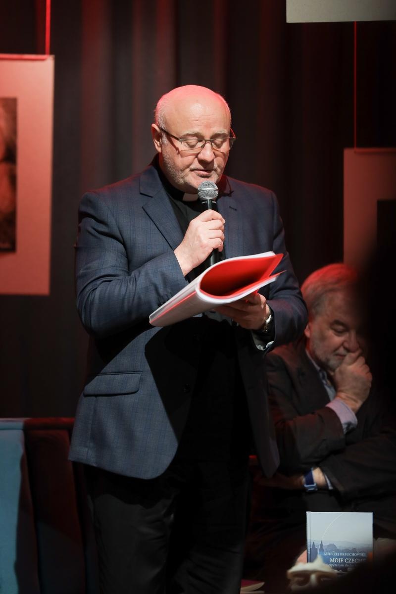 Zdjęcie w galerii na portalu naszraciborz.pl: 40 numerów Almanachu Prowincjonalnego wiadomości z regionu