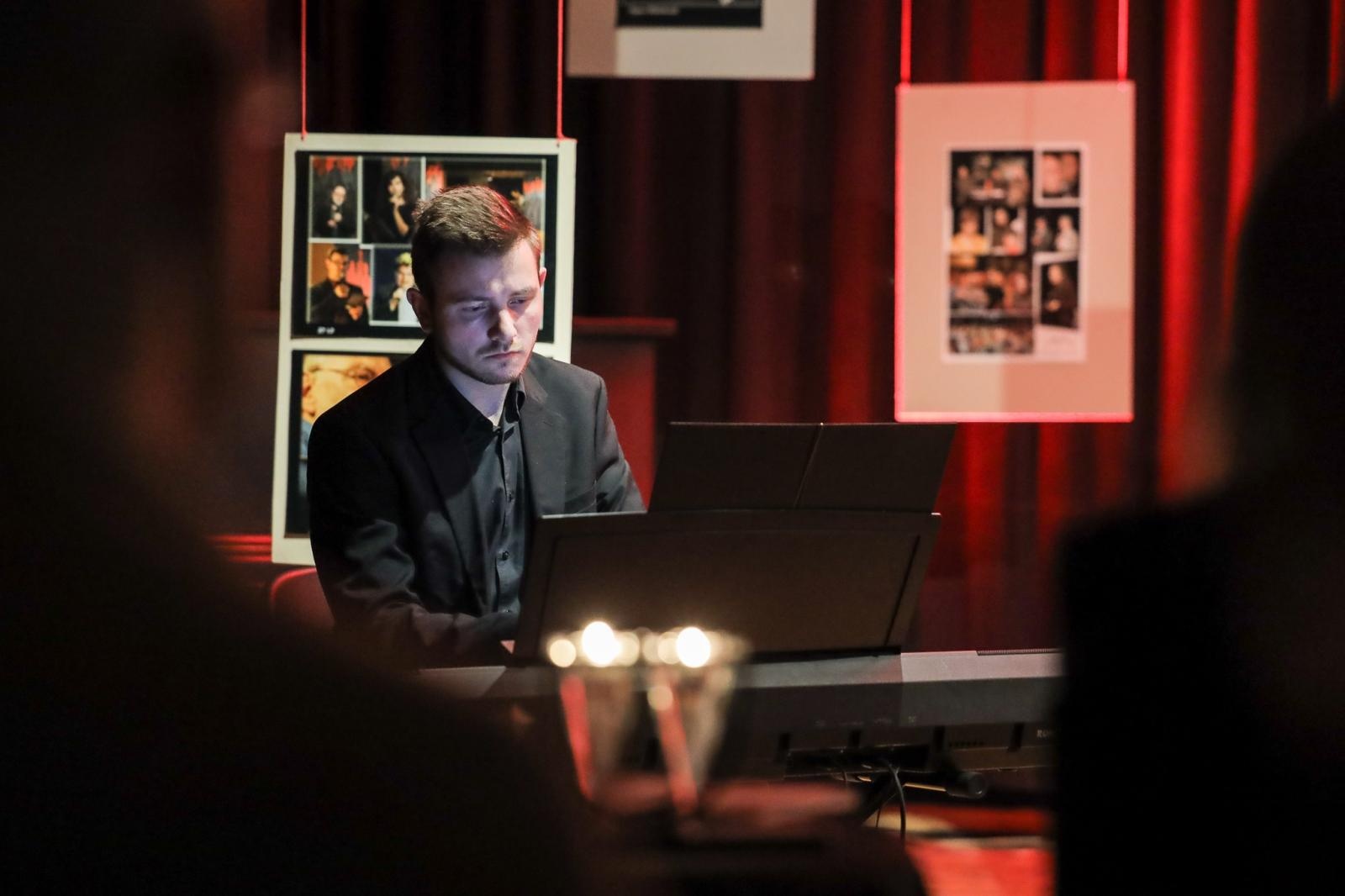 Zdjęcie w galerii na portalu naszraciborz.pl: 40 numerów Almanachu Prowincjonalnego wiadomości z regionu