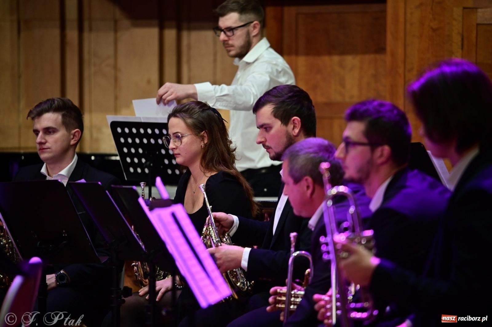 Zdjęcie w galerii na portalu naszraciborz.pl: Raciborska Gala Kultury i Wolontariatu 2024 [FOTO i WIDEO] wiadomości z regionu