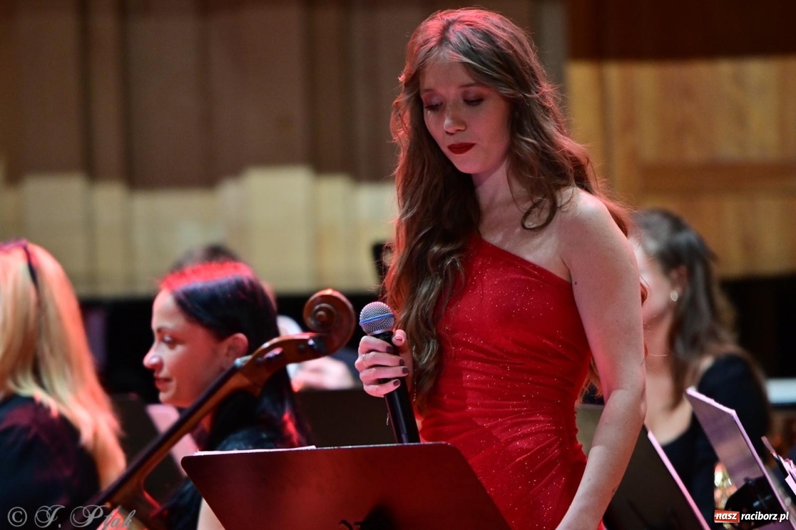 Zdjęcie w galerii na portalu naszraciborz.pl: Raciborska Gala Kultury i Wolontariatu 2024 [FOTO i WIDEO] wiadomości z regionu