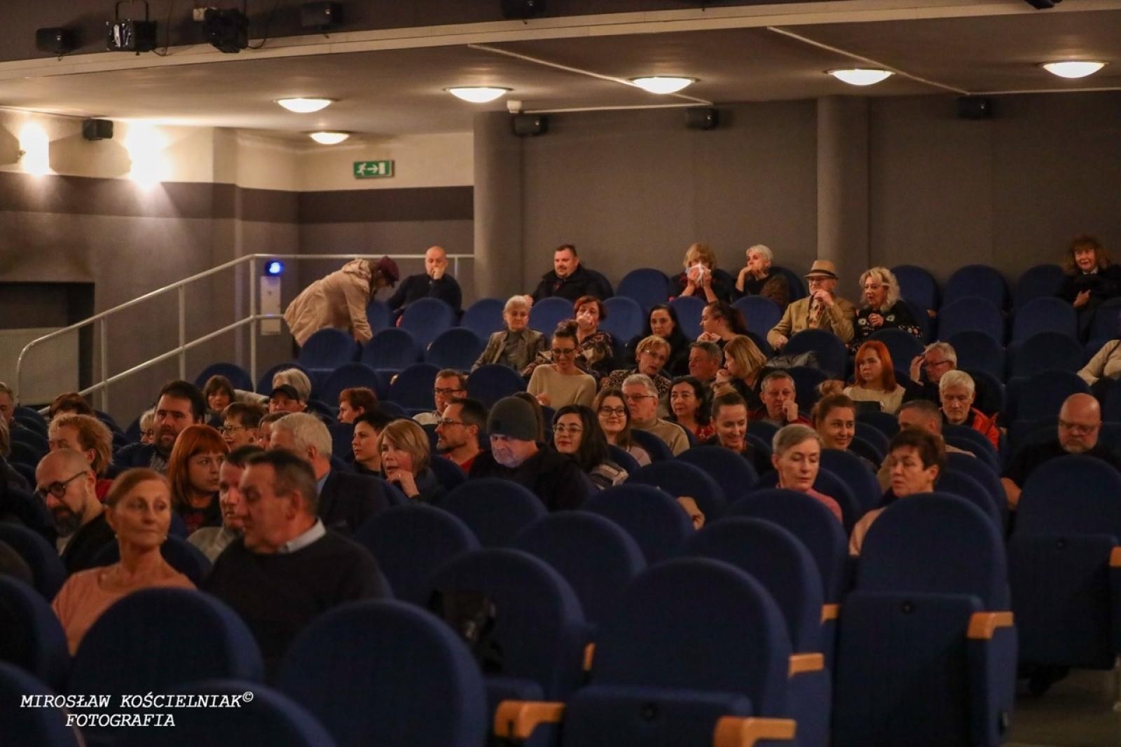 Zdjęcie w galerii na portalu naszraciborz.pl: Muzyczne święto w RCK: Siggy Davis – Gorczyca & Przyjaciele wiadomości z regionu