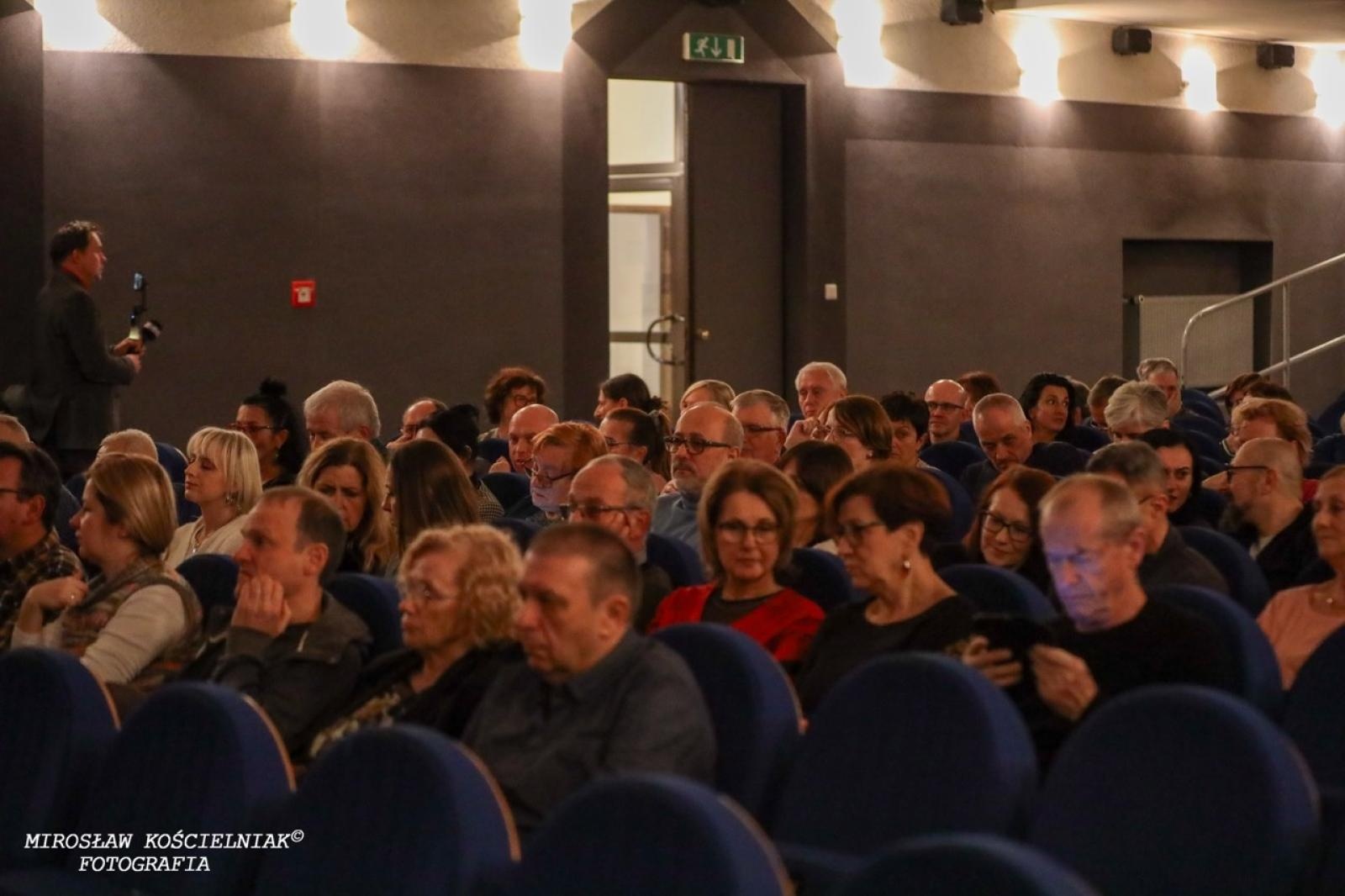 Zdjęcie w galerii na portalu naszraciborz.pl: Muzyczne święto w RCK: Siggy Davis – Gorczyca & Przyjaciele wiadomości z regionu