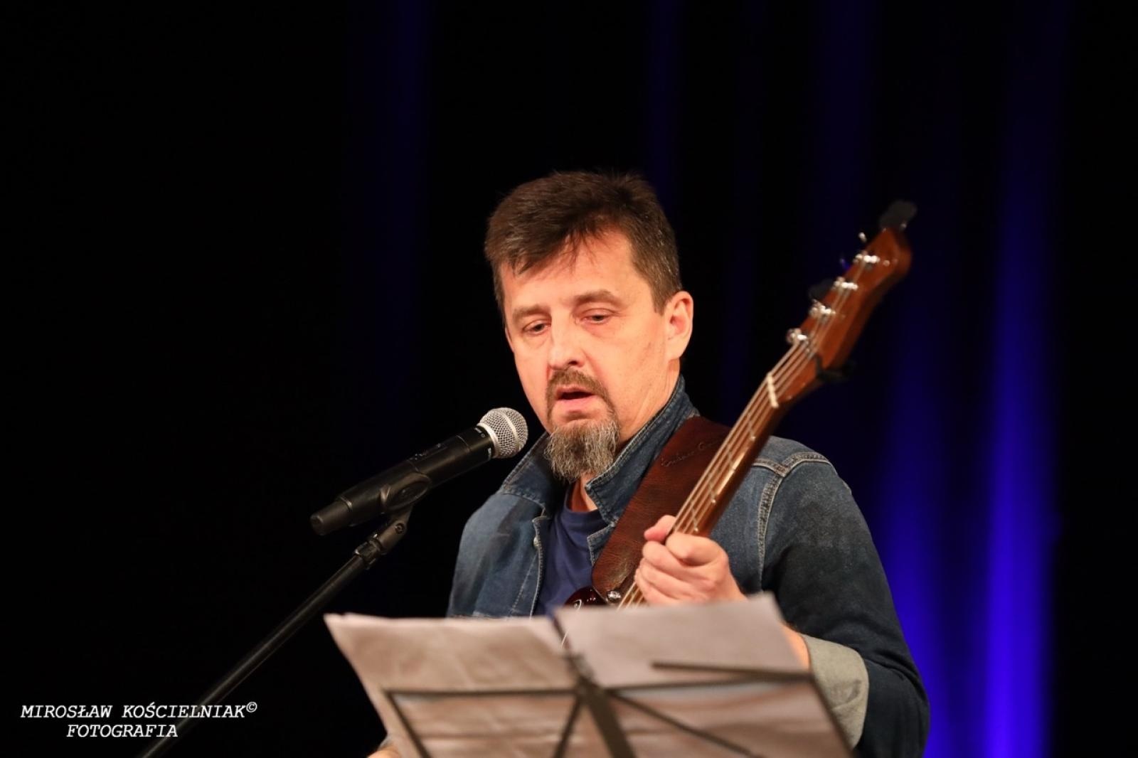 Zdjęcie w galerii na portalu naszraciborz.pl: Muzyczne święto w RCK: Siggy Davis – Gorczyca & Przyjaciele wiadomości z regionu