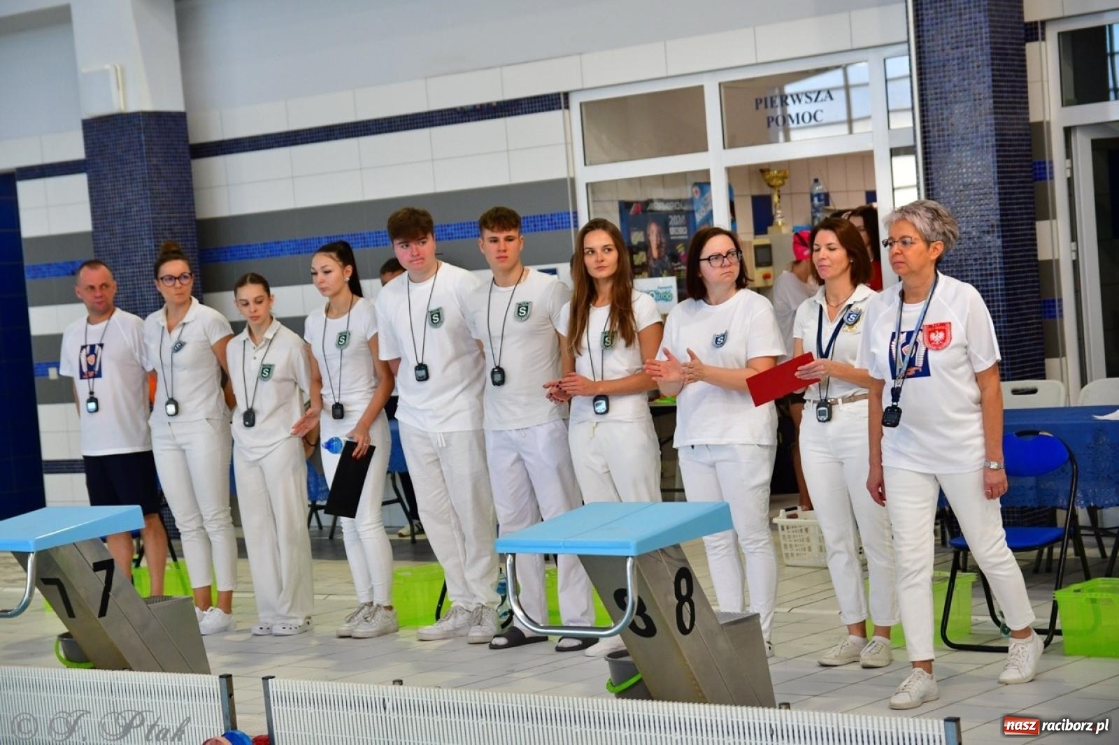 Zdjęcie w galerii na portalu naszraciborz.pl: IV Mistrzostwa Raciborza Szkół Podstawowych w pływaniu – sportowa rywalizacja na H2Ostróg zakończona wiadomości z regionu