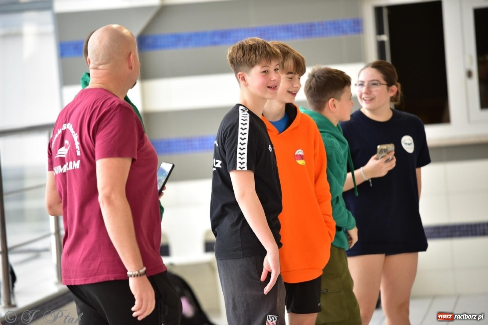 Zdjęcie w galerii na portalu naszraciborz.pl: IV Mistrzostwa Raciborza Szkół Podstawowych w pływaniu – sportowa rywalizacja na H2Ostróg zakończona wiadomości z regionu