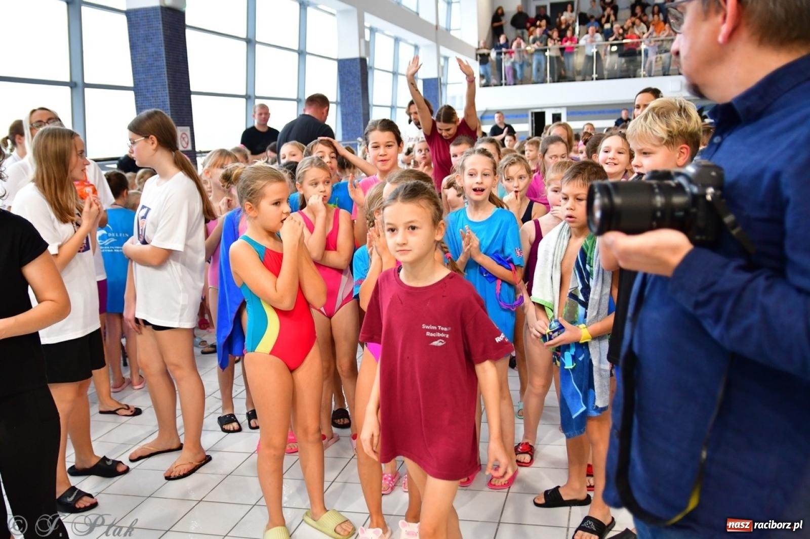 Zdjęcie w galerii na portalu naszraciborz.pl: IV Mistrzostwa Raciborza Szkół Podstawowych w pływaniu – sportowa rywalizacja na H2Ostróg zakończona wiadomości z regionu