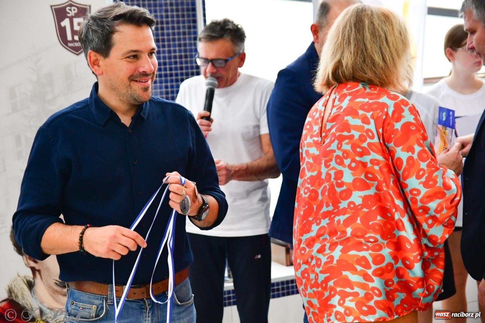 Zdjęcie w galerii na portalu naszraciborz.pl: IV Mistrzostwa Raciborza Szkół Podstawowych w pływaniu – sportowa rywalizacja na H2Ostróg zakończona wiadomości z regionu