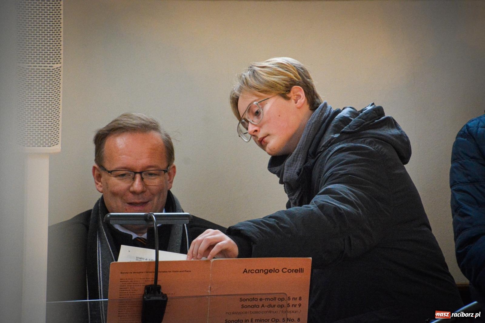 Zdjęcie w galerii na portalu naszraciborz.pl: Leśnicza i łowiecka brać na Mszy św. w kaplicy zamkowej w Raciborzu [FOTO i WIDEO] wiadomości z regionu