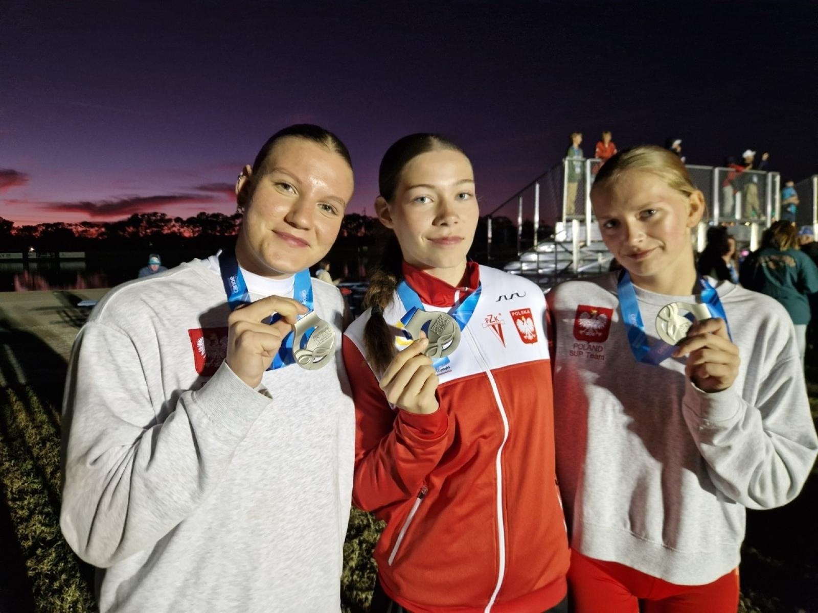 Zdjęcie w galerii na portalu naszraciborz.pl: USA. Raciborzanki wicemistrzyniami świata w biegu technicznym! wiadomości z regionu