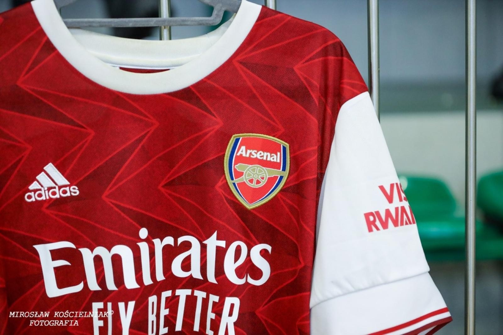 Zdjęcie w galerii na portalu naszraciborz.pl: Zacięta rywalizacja w IV edycji Turnieju Siatkonogi. Kamil Duda i Farid Ali triumfują wiadomości z regionu