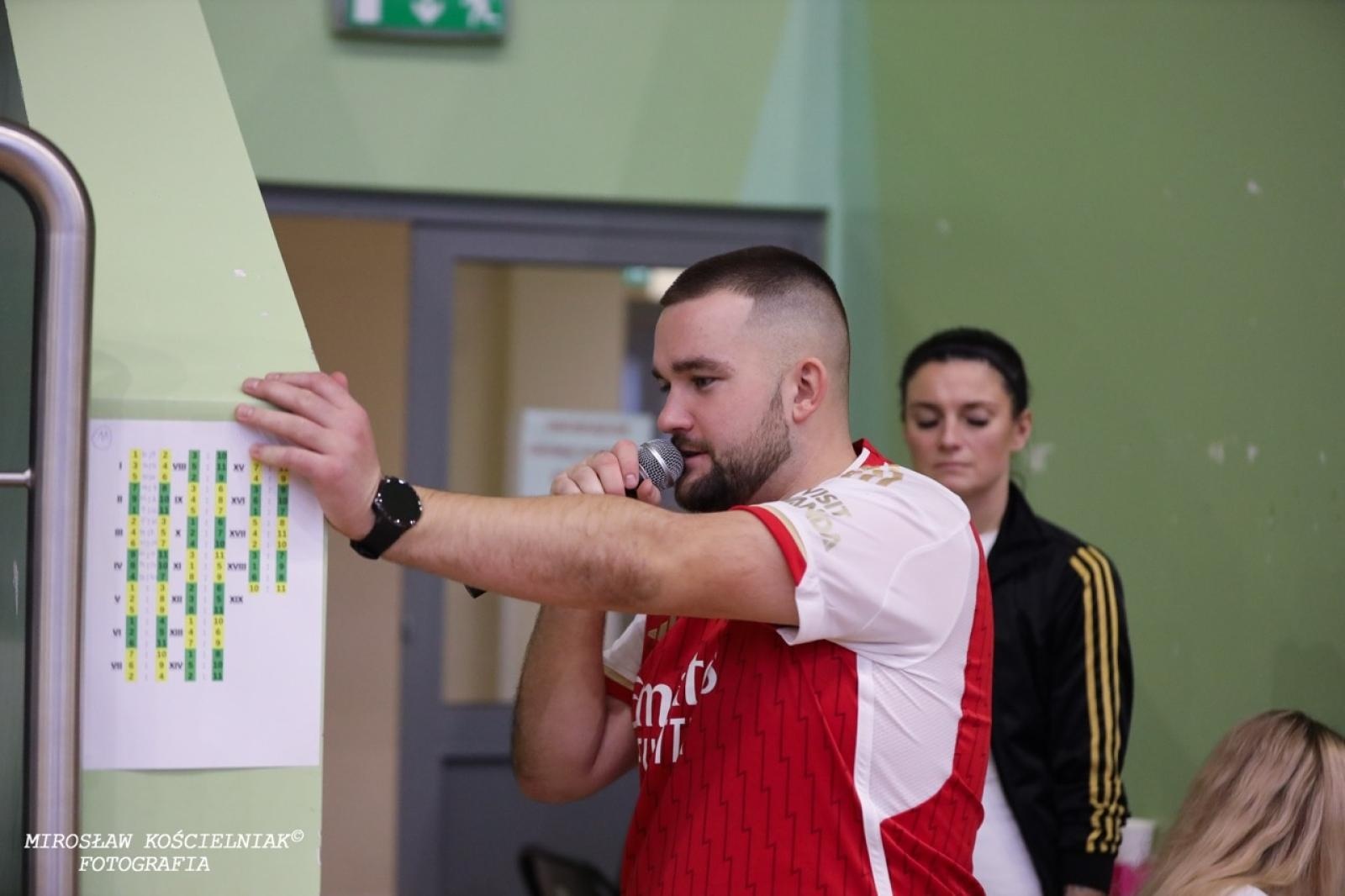 Zdjęcie w galerii na portalu naszraciborz.pl: Zacięta rywalizacja w IV edycji Turnieju Siatkonogi. Kamil Duda i Farid Ali triumfują wiadomości z regionu