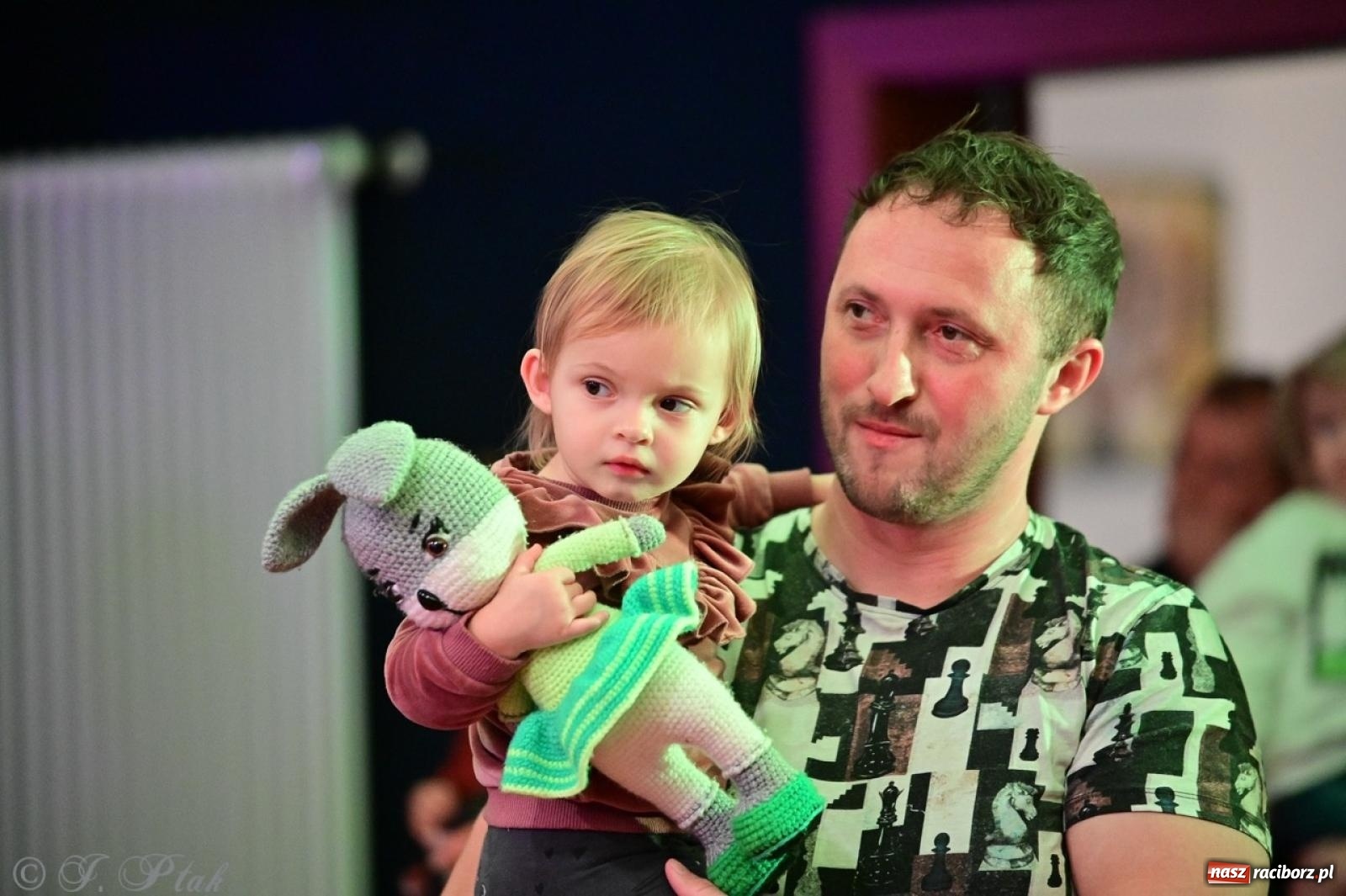 Zdjęcie w galerii na portalu naszraciborz.pl: Maluchy w krainie dźwięków. Muzyczna podróż z Trzema Prosiaczkami za nami! wiadomości z regionu