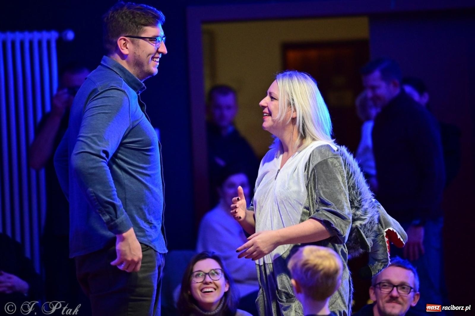 Zdjęcie w galerii na portalu naszraciborz.pl: Maluchy w krainie dźwięków. Muzyczna podróż z Trzema Prosiaczkami za nami! wiadomości z regionu