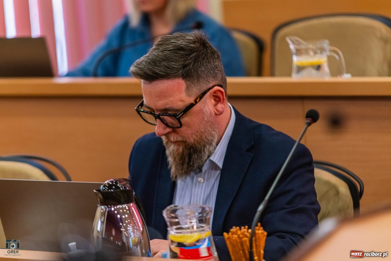 Zdjęcie w galerii na portalu naszraciborz.pl: Komisja rozwoju gospodarczego dyskutowała nad dietami i zmianami w budżecie wiadomości z regionu