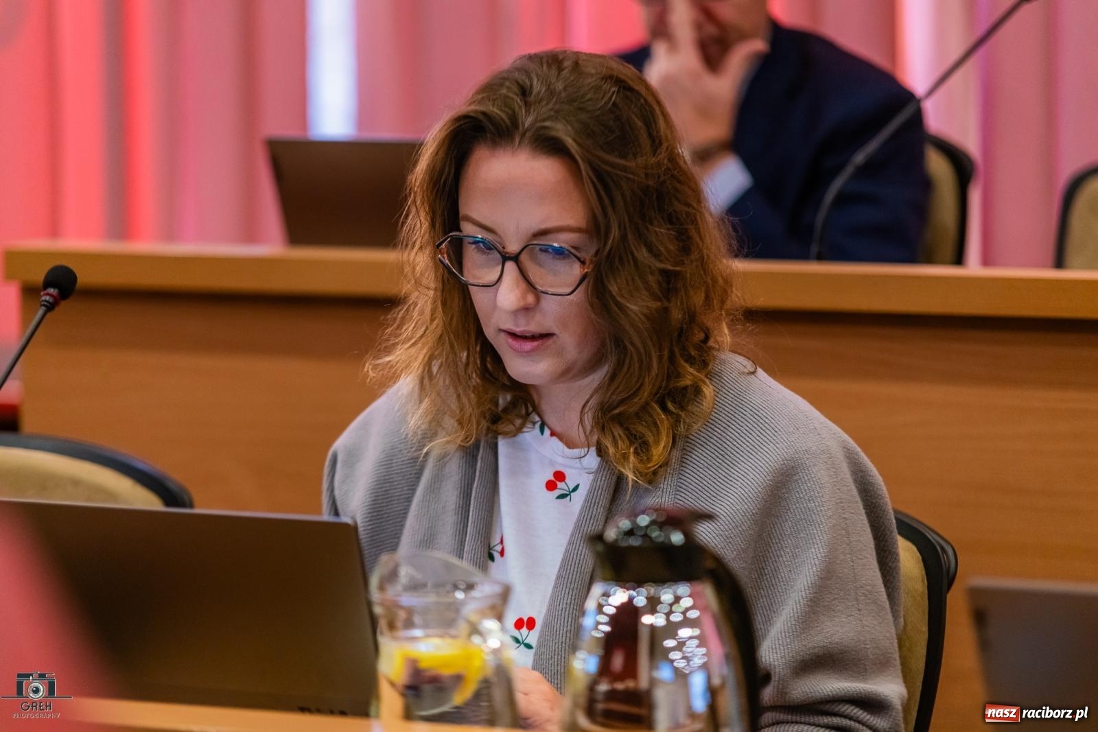 Zdjęcie w galerii na portalu naszraciborz.pl: Komisja rozwoju gospodarczego dyskutowała nad dietami i zmianami w budżecie wiadomości z regionu