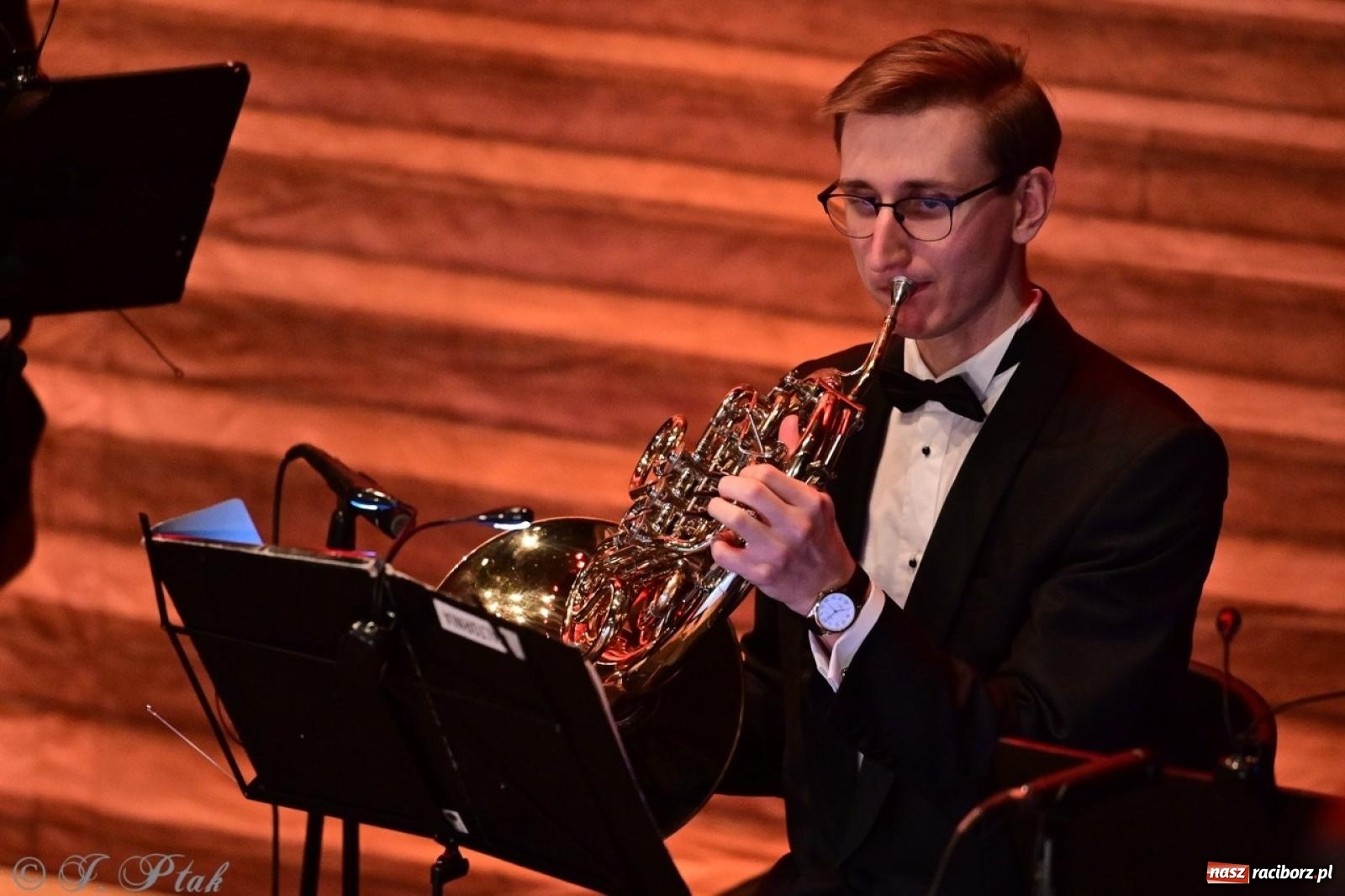 Zdjęcie w galerii na portalu naszraciborz.pl: Wielka gala operetkowa: Johann Strauss i przyjaciele zachwycili Racibórz wiadomości z regionu