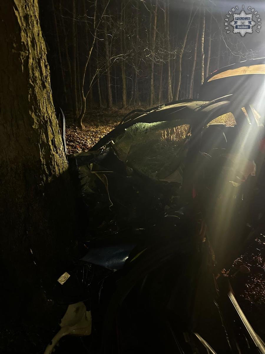 Zdjęcie w galerii na portalu naszraciborz.pl: Tragiczny wypadek na trasie Rudy-Rybnik [FOTO] wiadomości z regionu